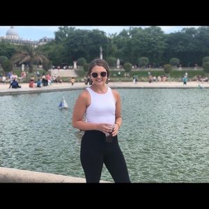 Meet your Posher, Annie